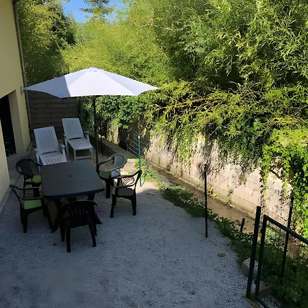 L'orchidee Au Bord De L'eau Feriehus *